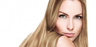 Blondierung Strähnchen Coloration Langhaar