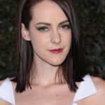 Jena Malone Frisuren Mittellang Glatt Bob