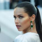 Adriana Lima Frisuren Ponytail Langhaar Schwarz Glatt