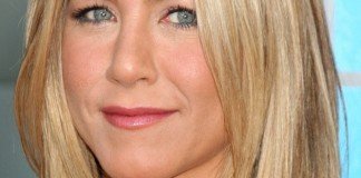 Jennifer Aniston Frisuren Longbob Bob Blond Helga Esteb / Shutterstock.com