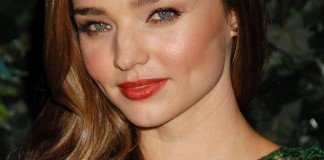 Miranda Kerr Frisuren Langhaarfrisuren Braun Volumen Ga Fullner / Shutterstock.com