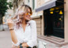 Frisuren Mittellang Locken Volumen Haar Blond Haarfarbe