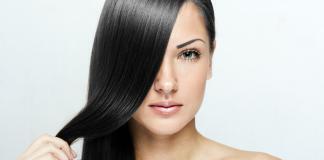 Frisurentrends Ü50 Haarfarbe Schwarz und langes Haar - So bringen Sie Glamour in Ihr Leben