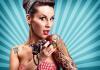 Vom Pompadour bis zu Victory Rolls Die Ikonen der Rock 'n' Roll Frisuren